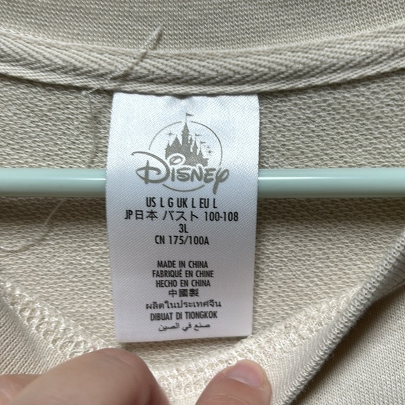 Disney Top - Picture 2 of 4